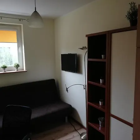 Apartment - Apartament Z 3 Niezaleznymi Pokojami Poznan
